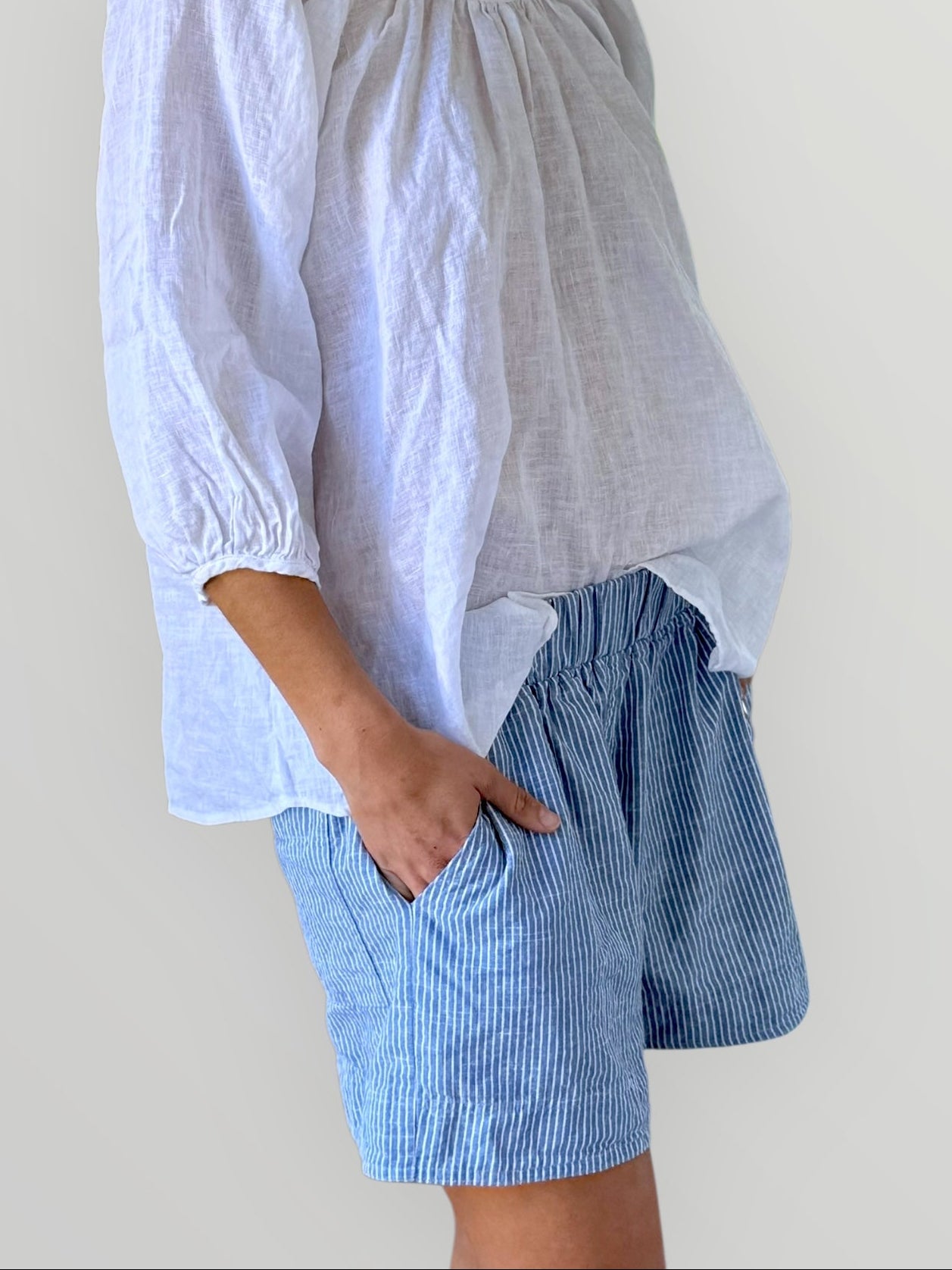 abbey short - denim stripe Apparel