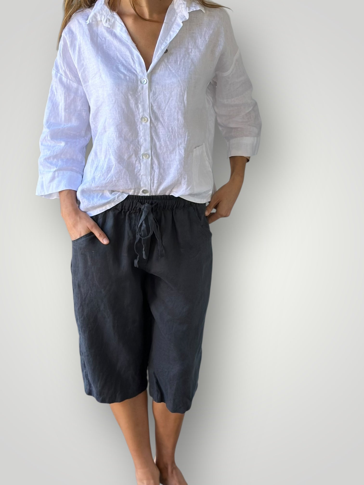 billy short-charcoal linen Apparel