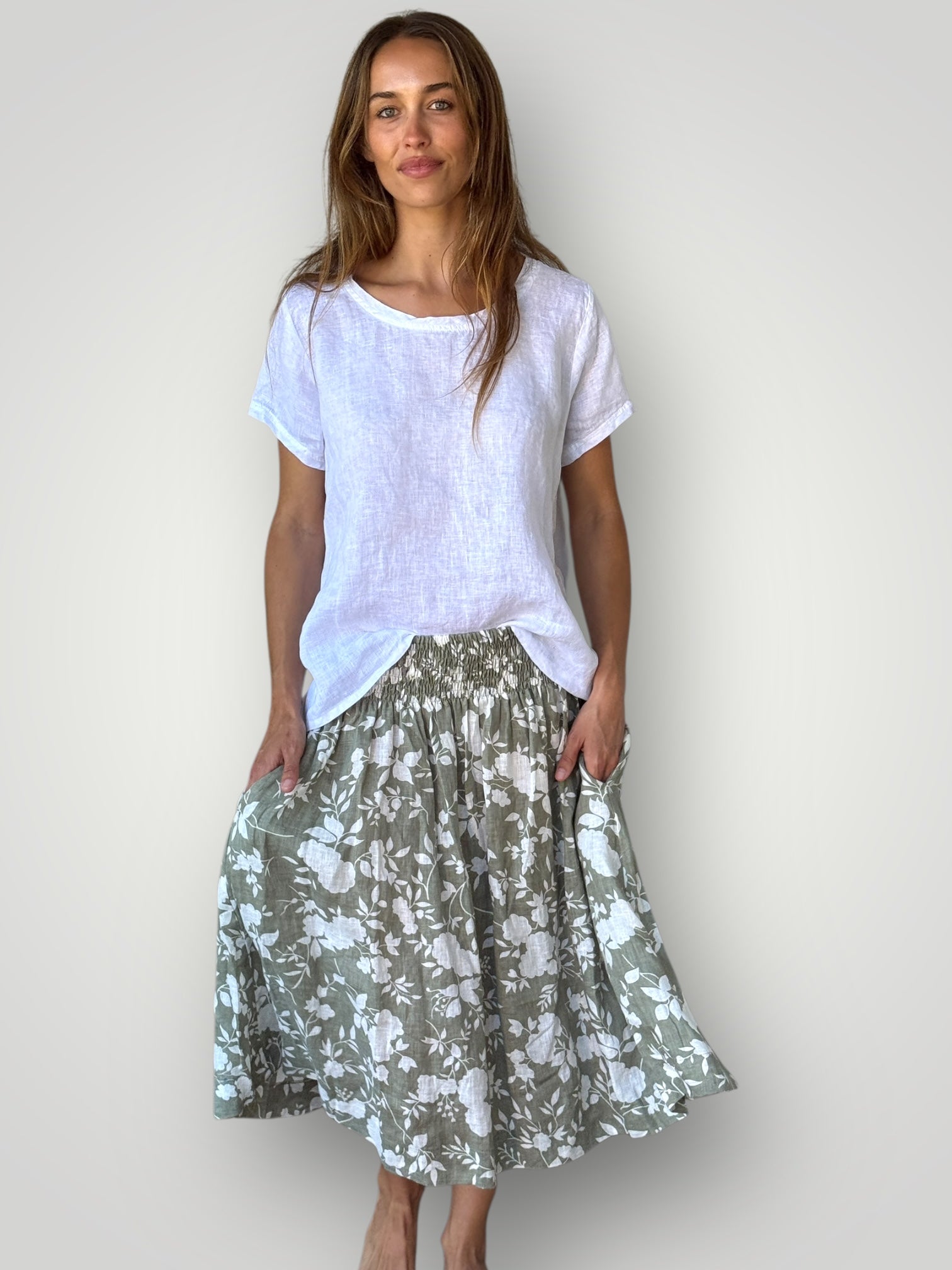 lola skirt - sage flower linen Apparel