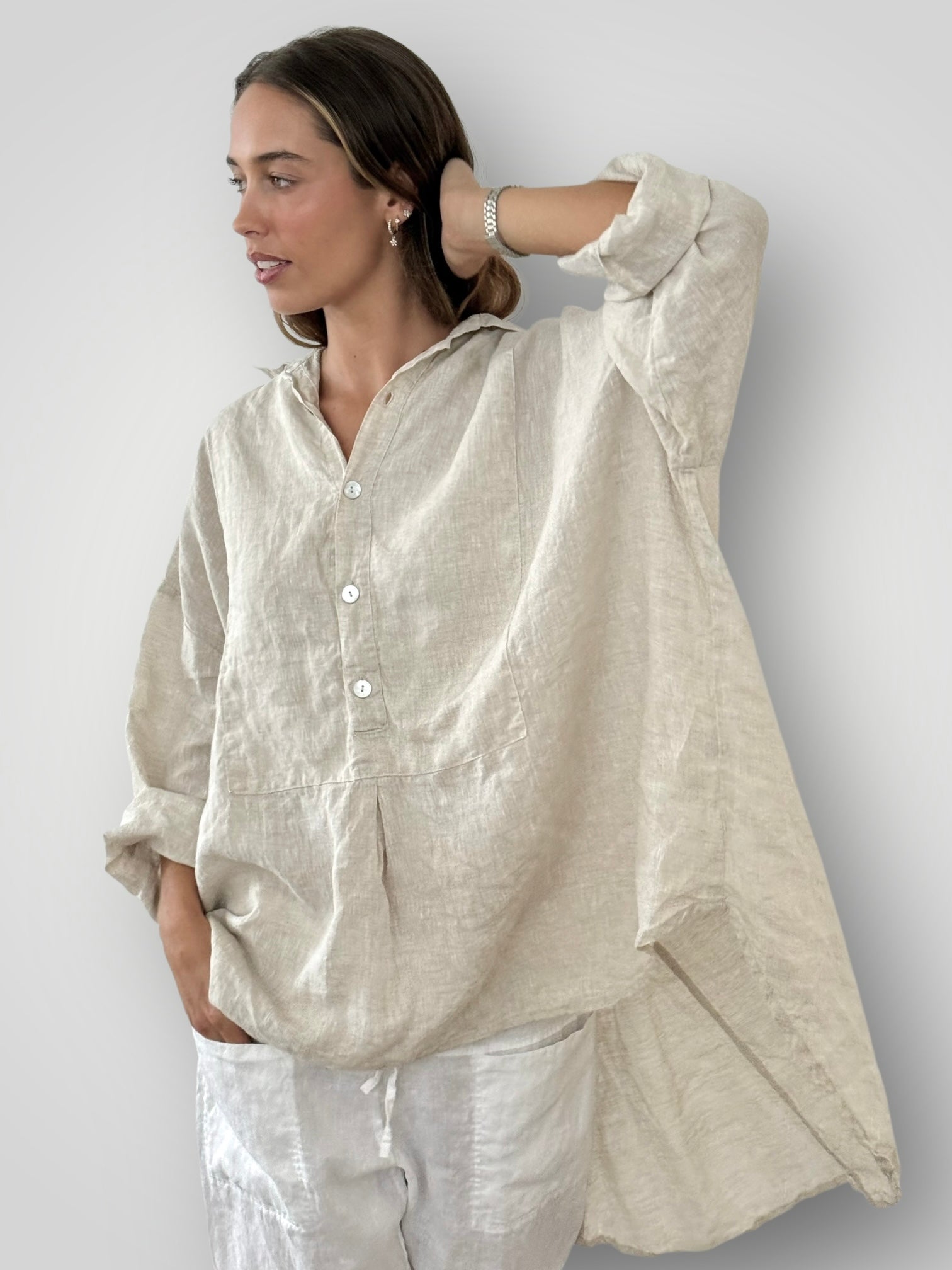 megan shirt - natural linen Apparel