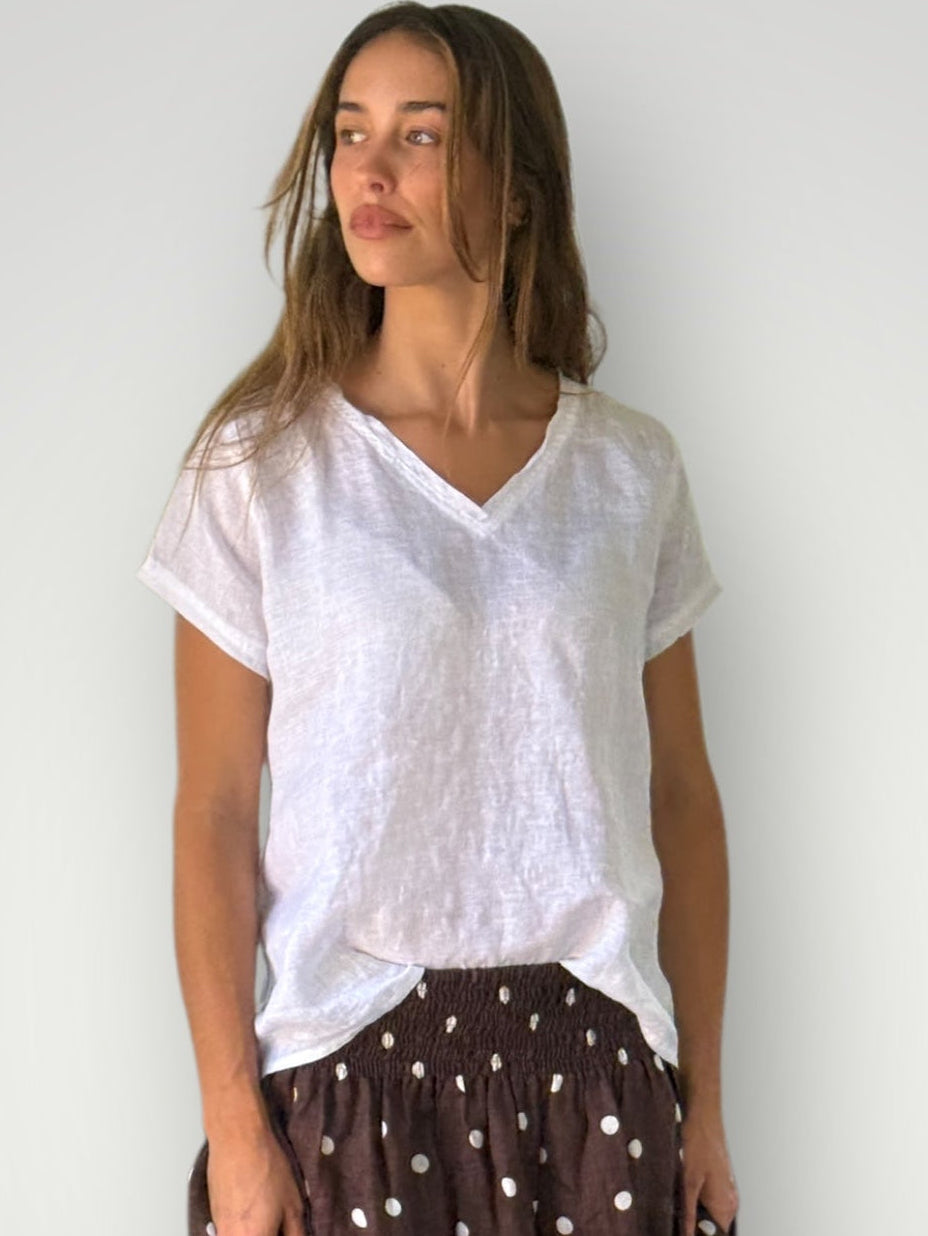 ellie top v neck-white linen Apparel
