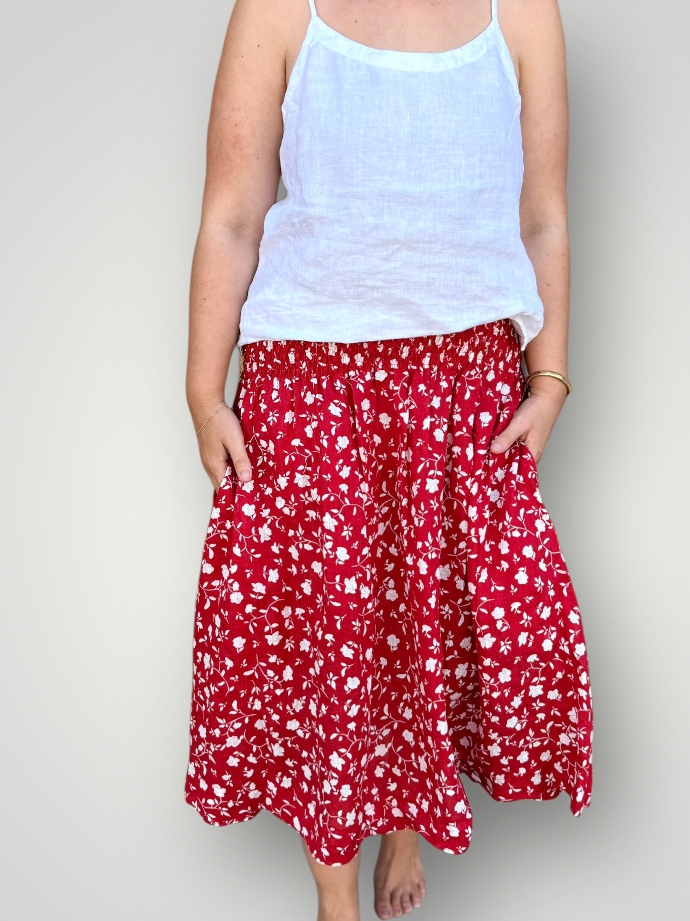 lola skirt - red floral linen Apparel