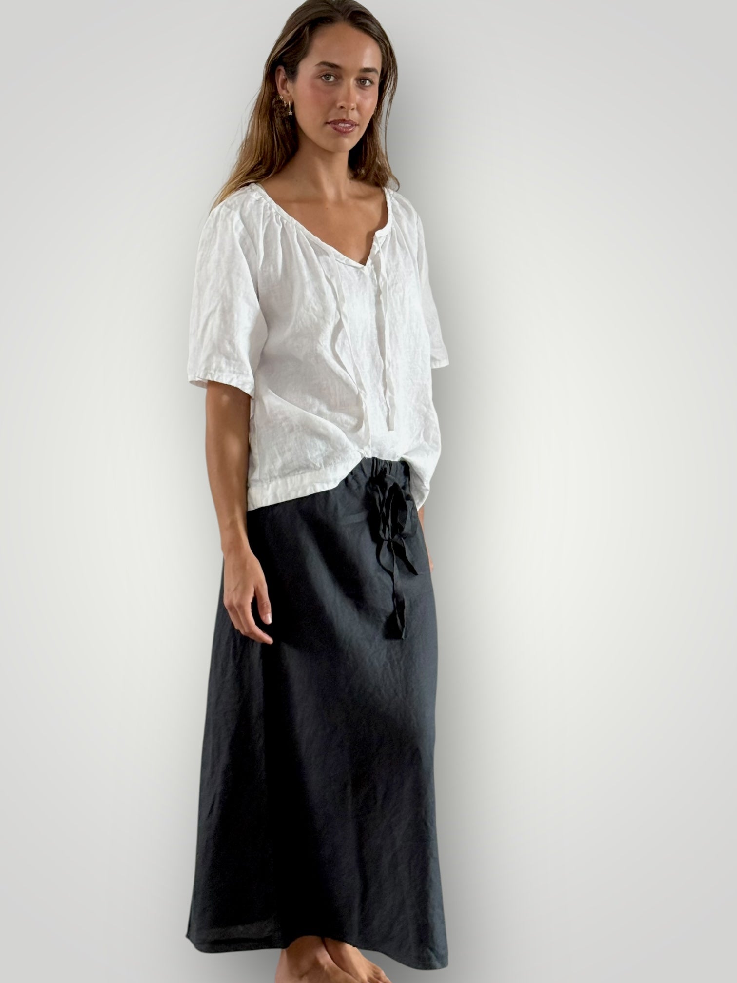 anthea skirt - charcoal linen Apparel