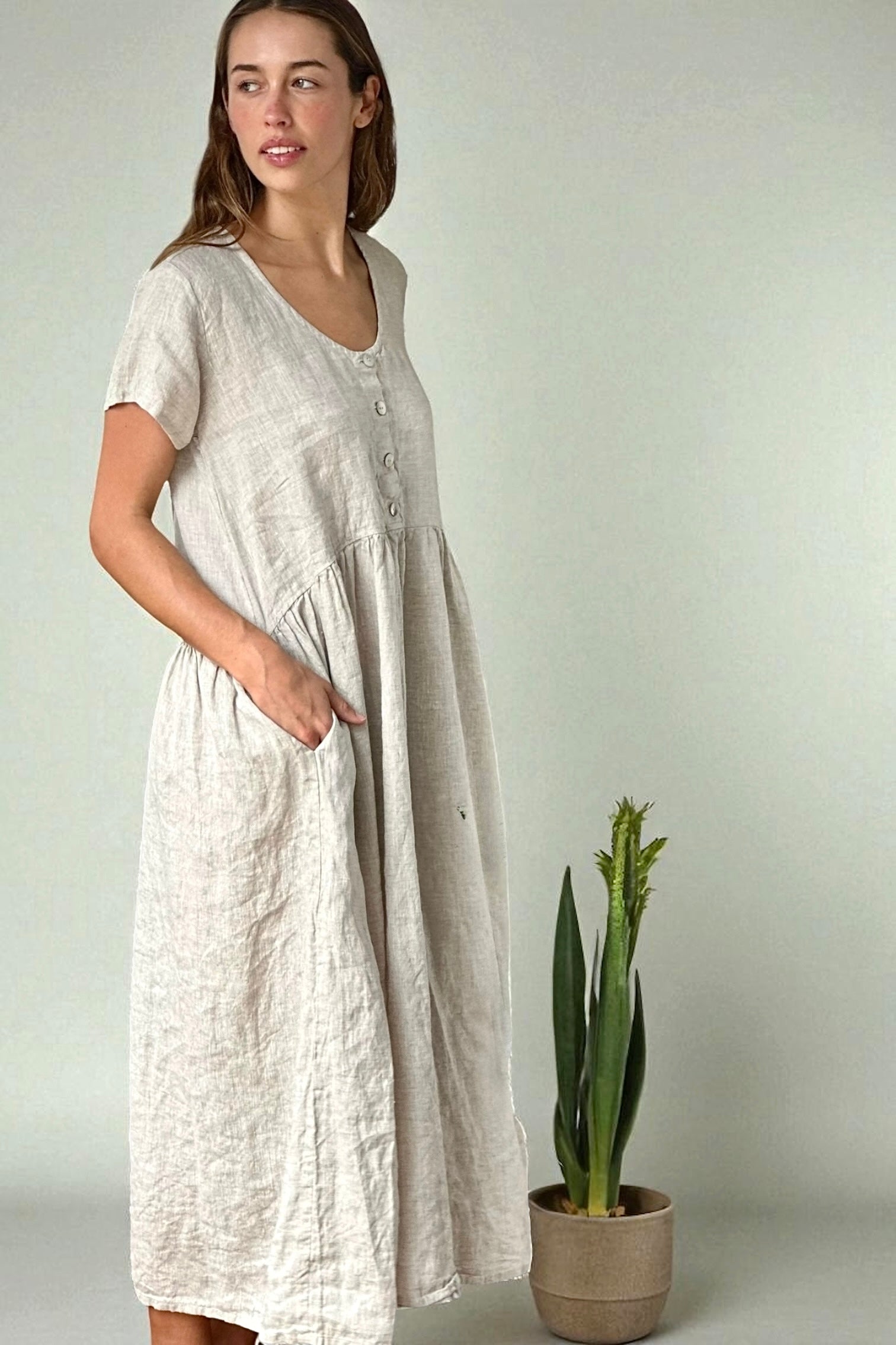 audrey dress - natural linen Apparel