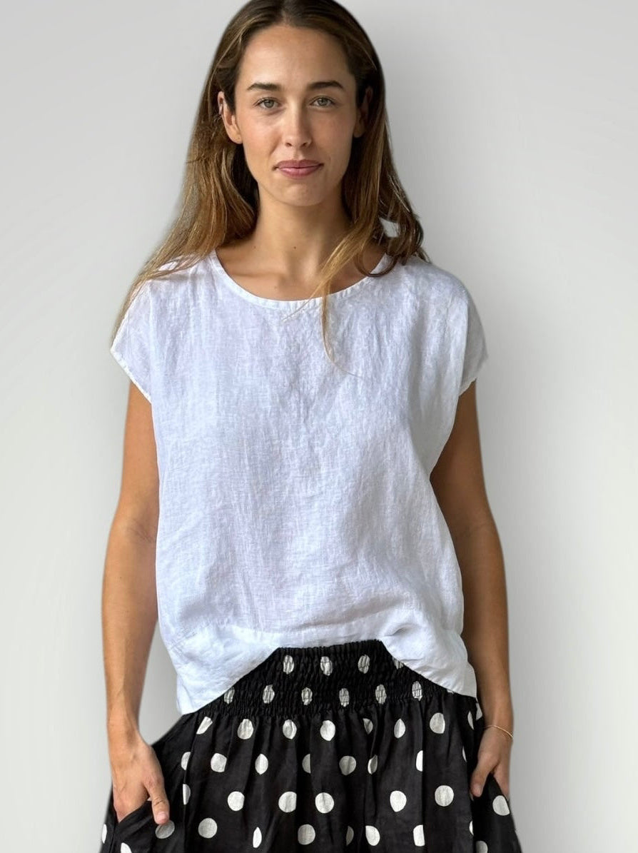 emma top - white linen Apparel