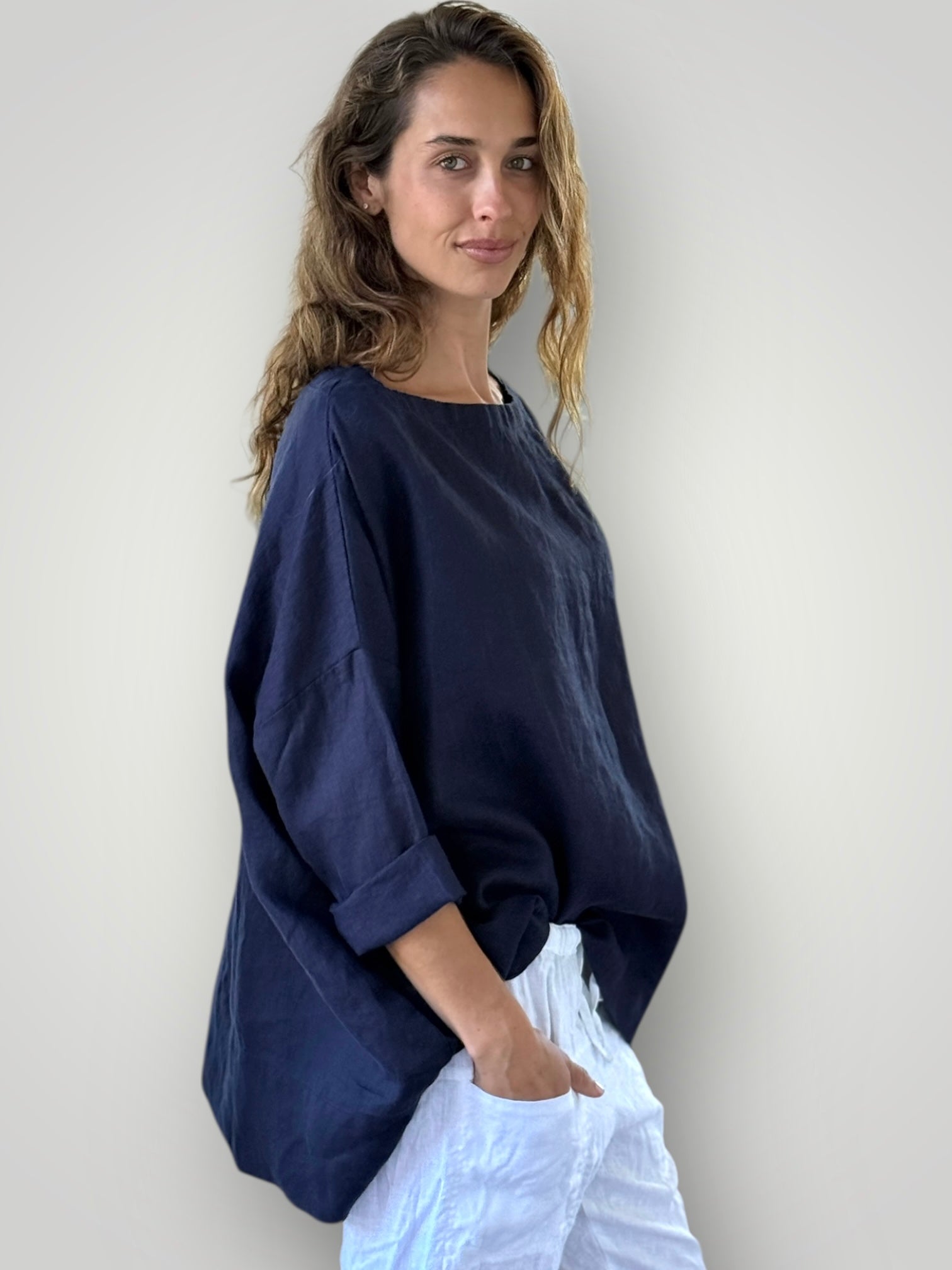 avril top - navy linen Apparel
