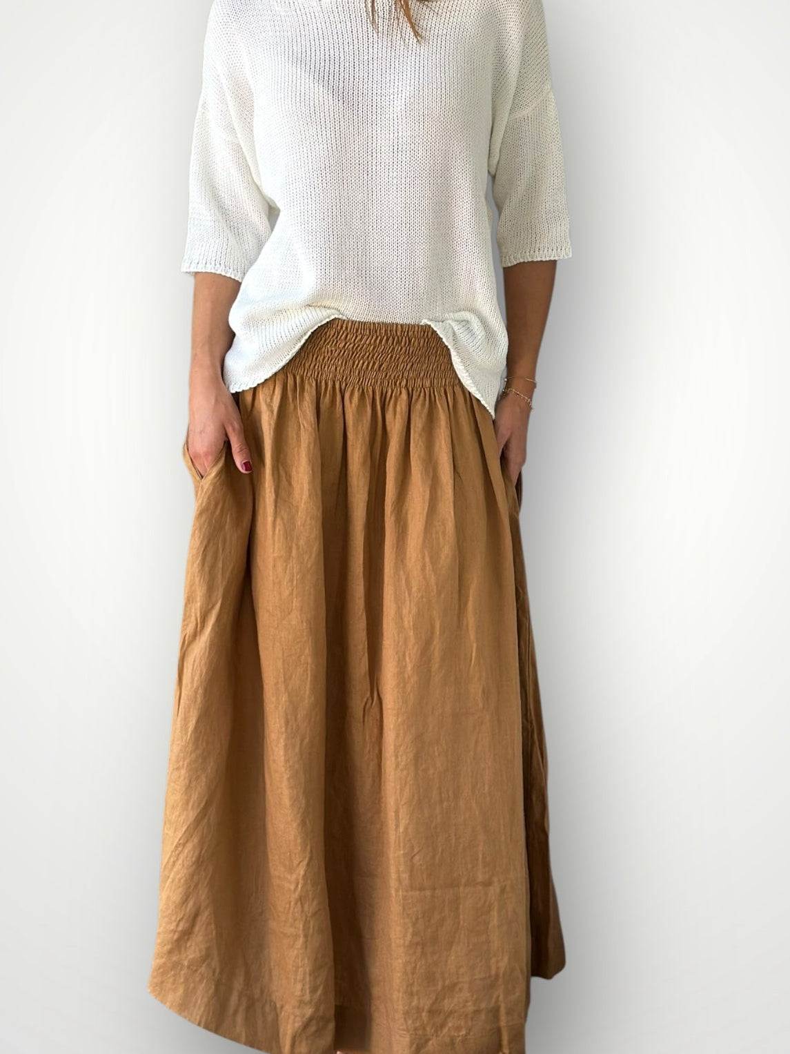 lulu skirt - caramel linen Apparel