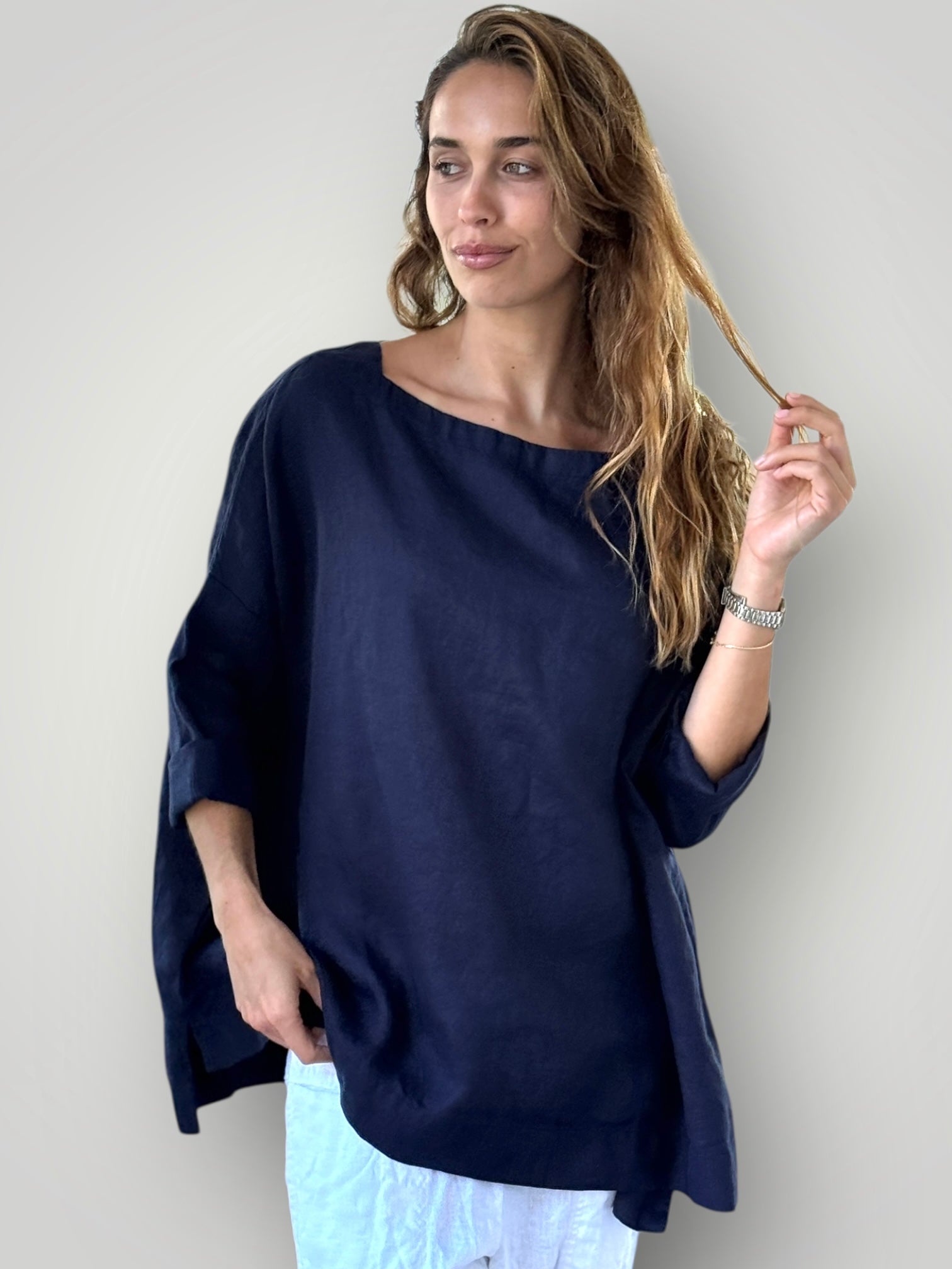 avril top - navy linen Apparel