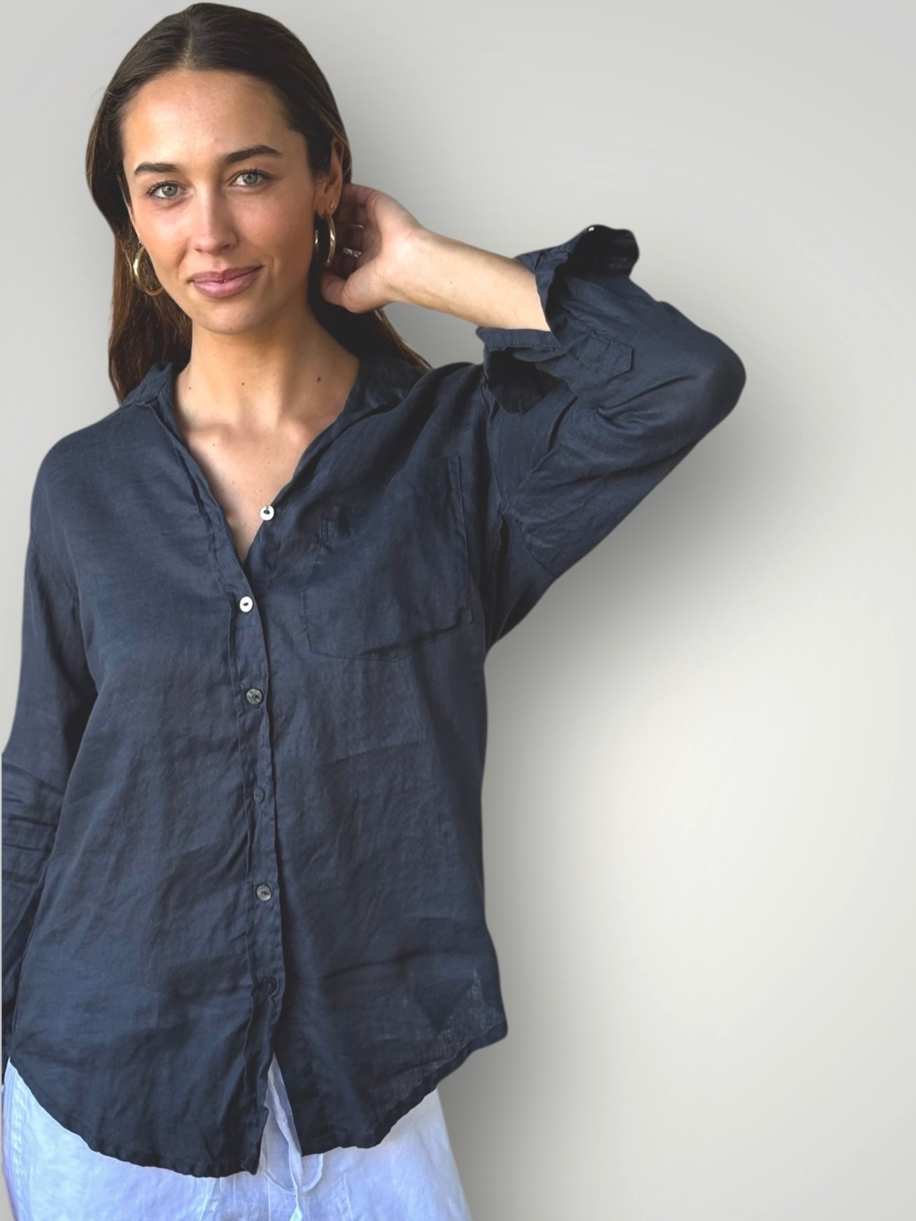 erika shirt-charcoal linen Apparel