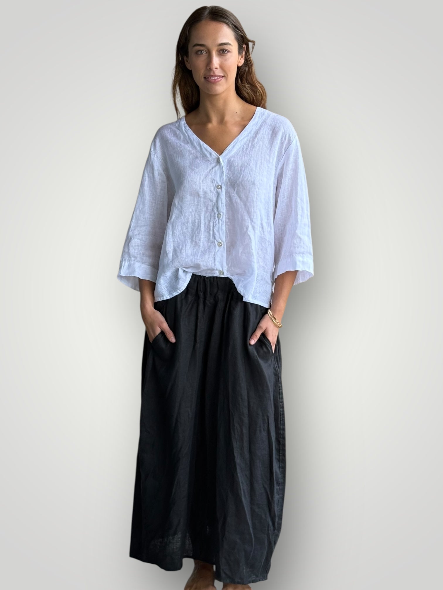 lana skirt - black linen Apparel
