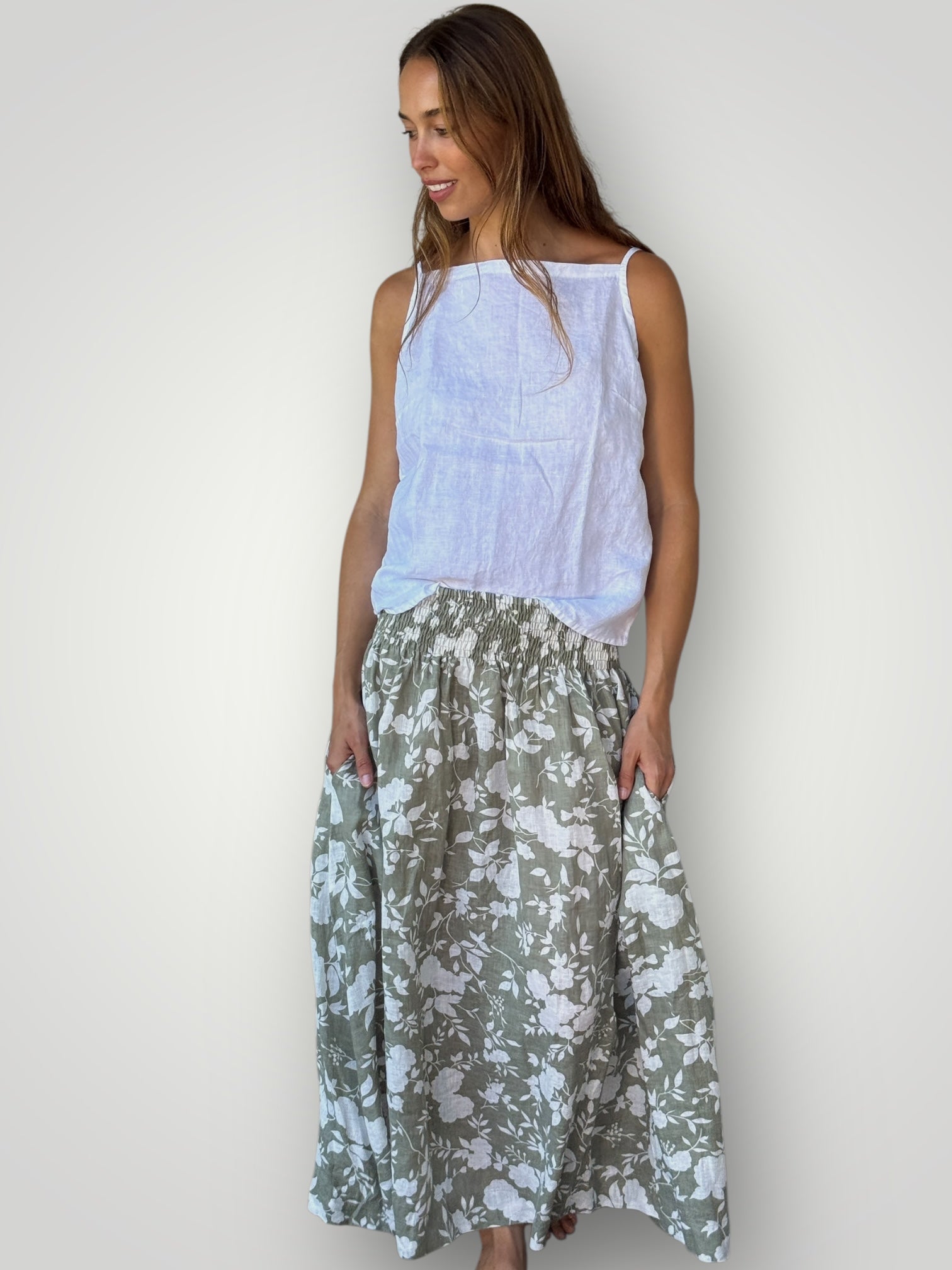 lulu skirt-big sage flower linen Apparel