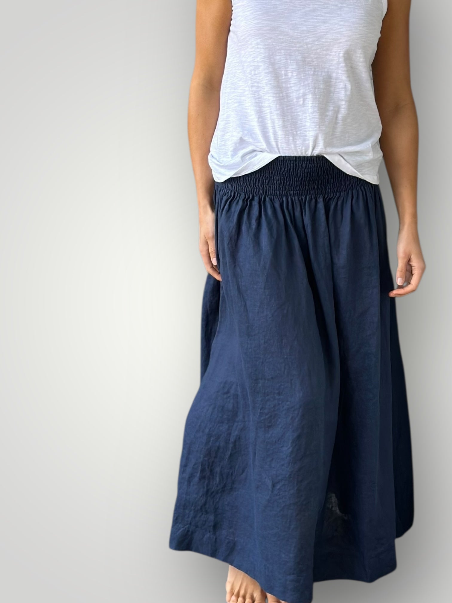 lulu skirt- indigo linen Apparel