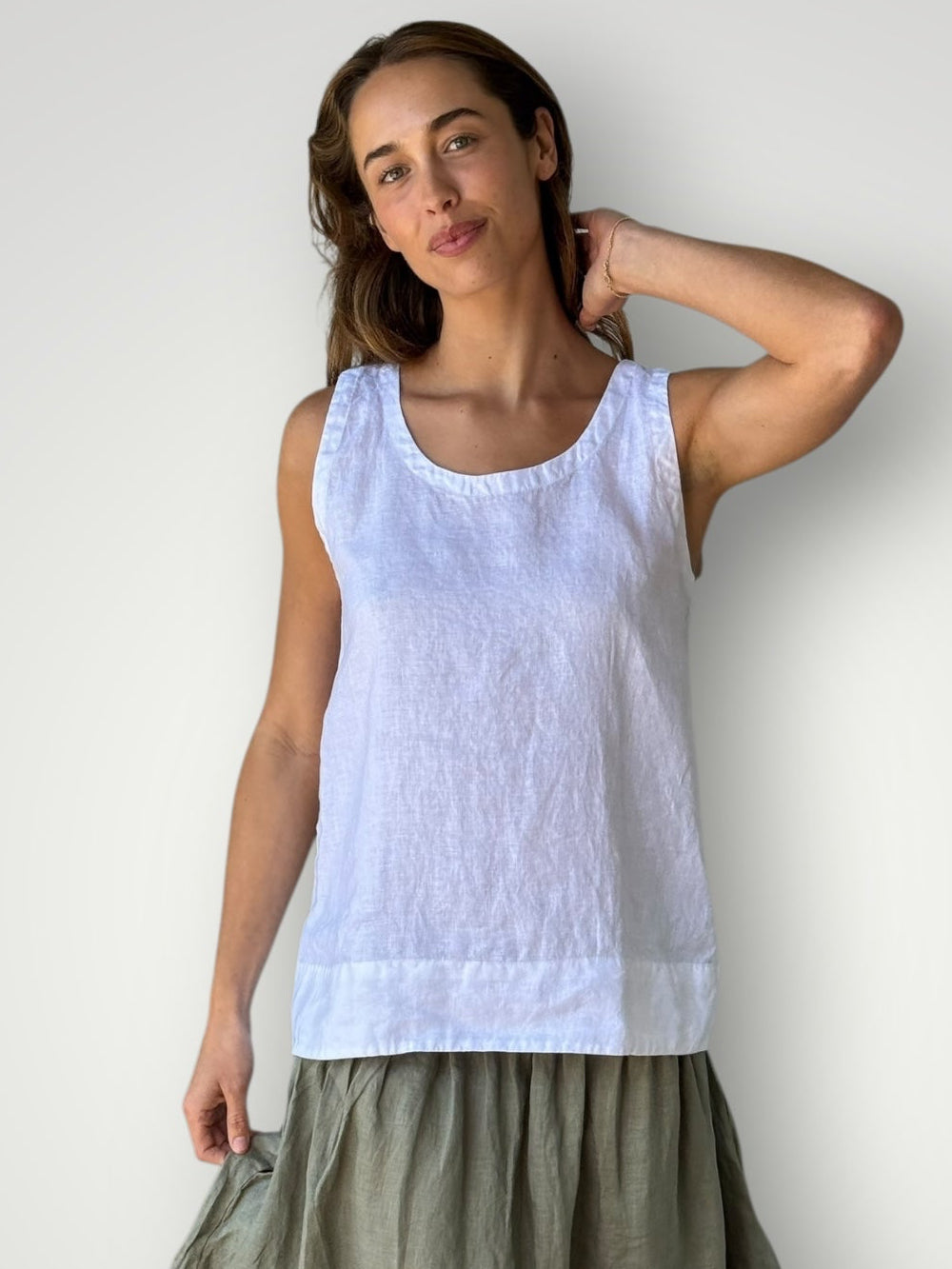 alice tank-white linen Apparel
