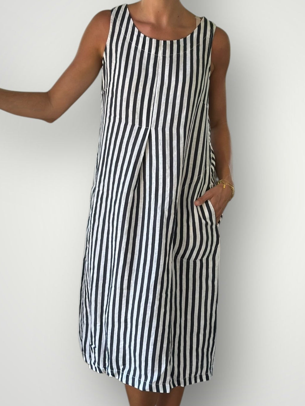 becky dress - charcoal stripe linen Apparel