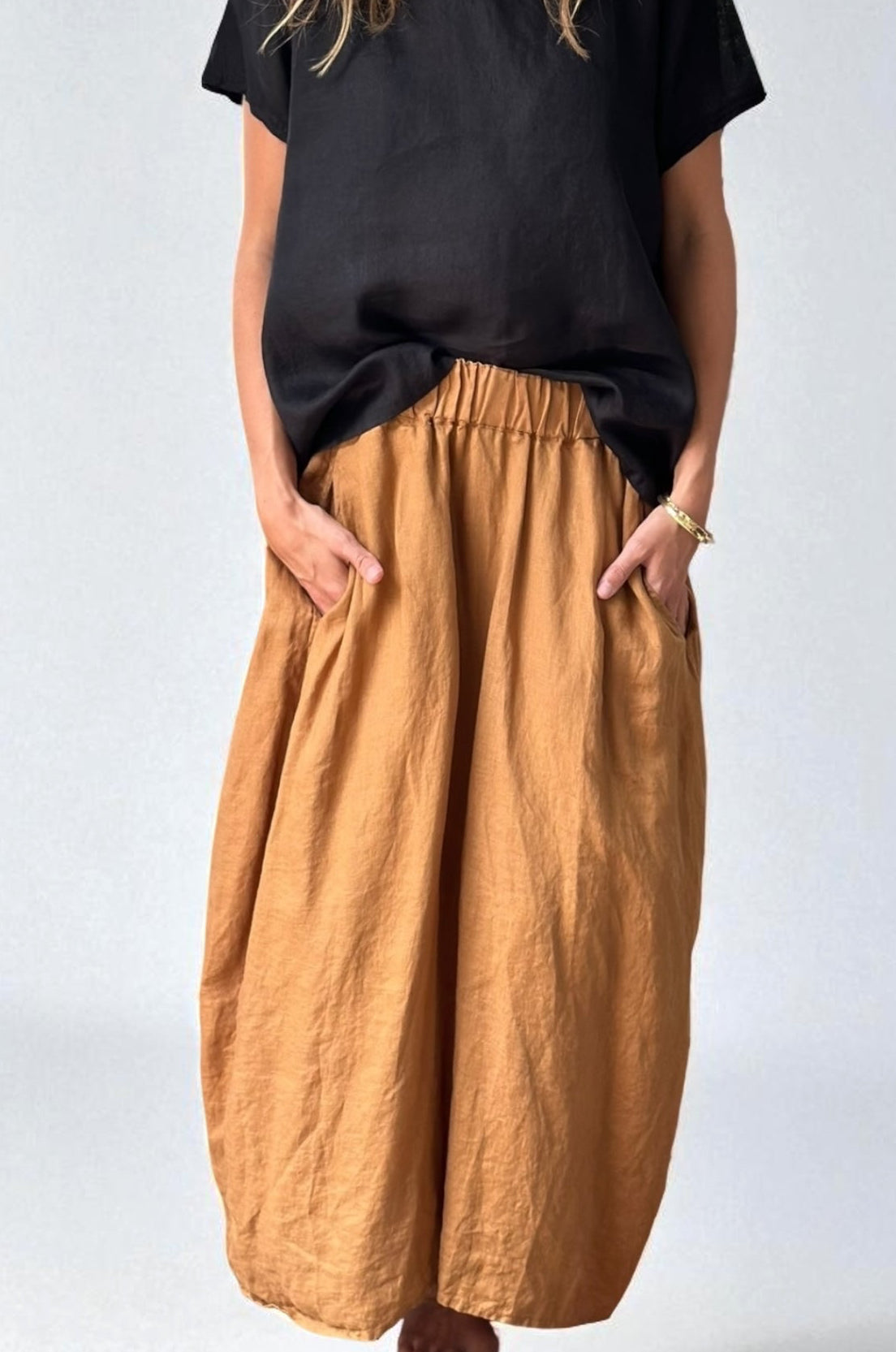 lana skirt - caramel linen Apparel