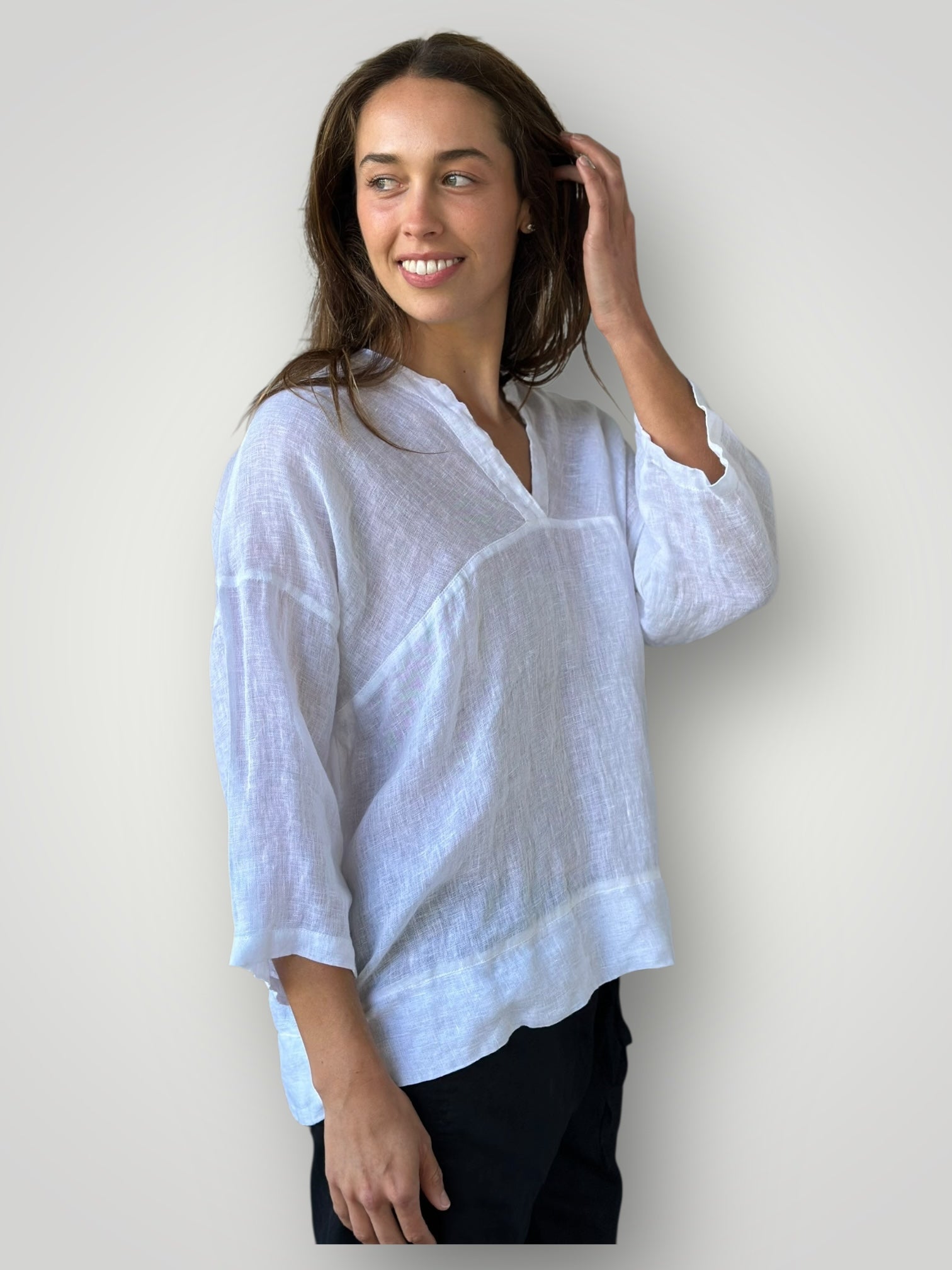 francis top - white linen Apparel