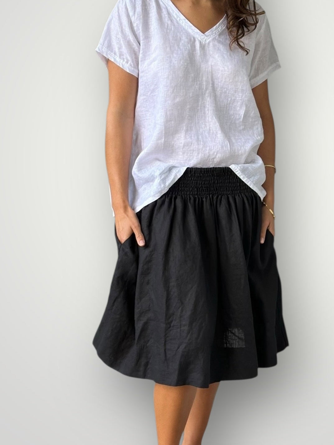 zoe skirt - black linen Apparel