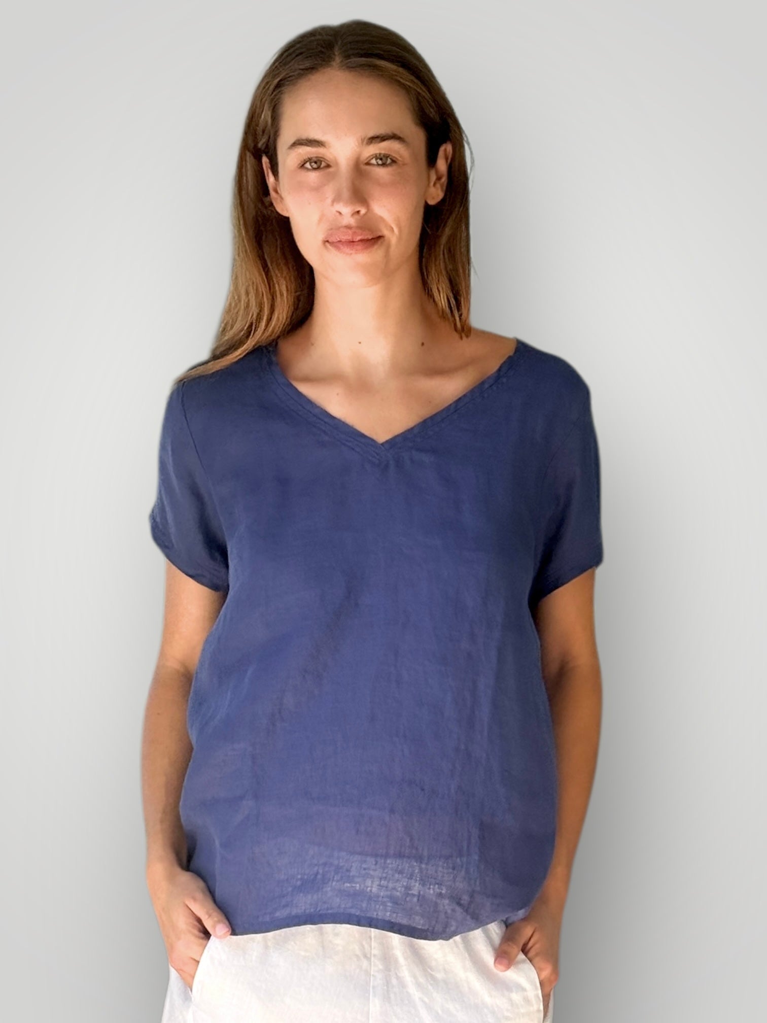 ellie v neck-blue dusk linen Apparel