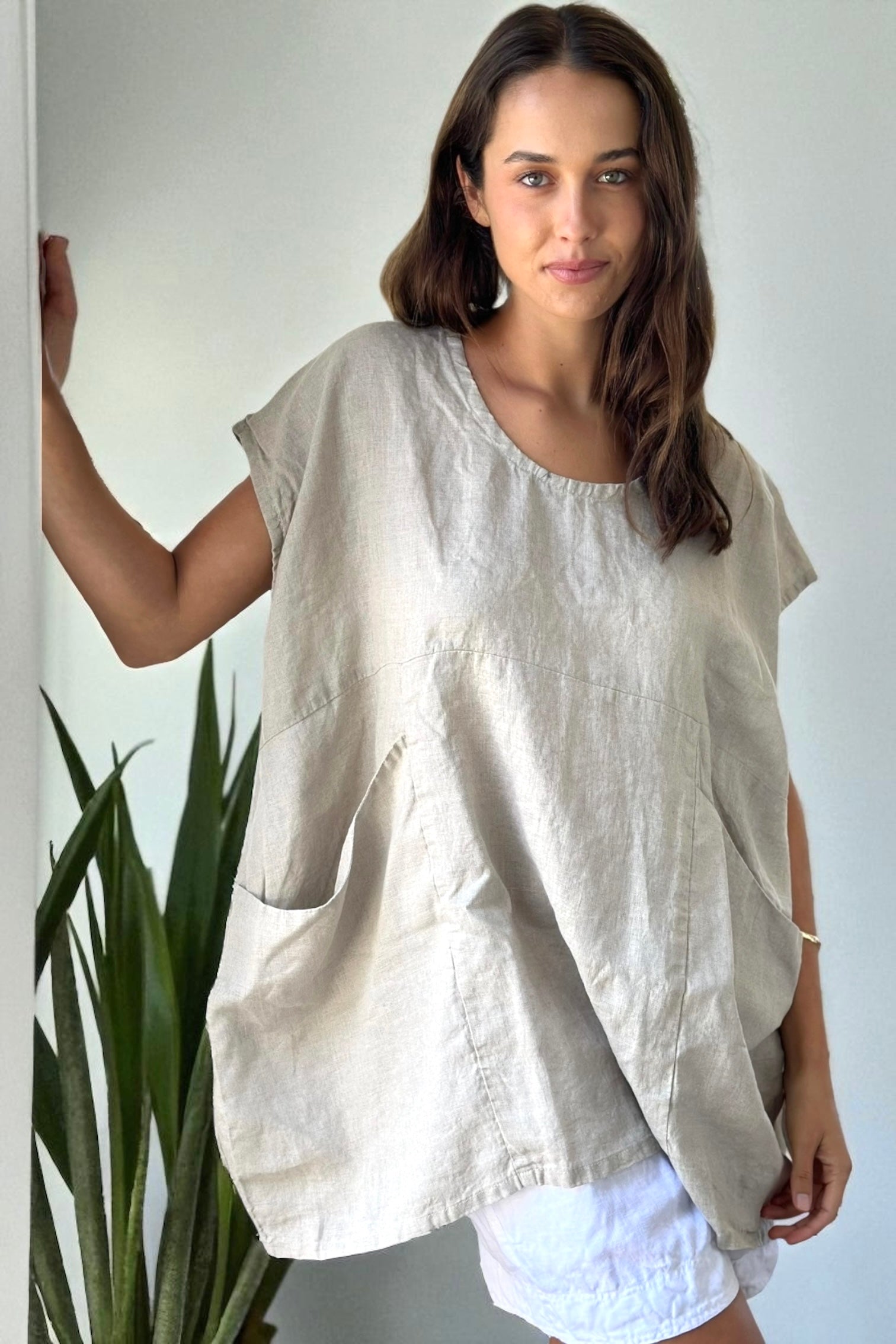 melrose top - natural linen Apparel