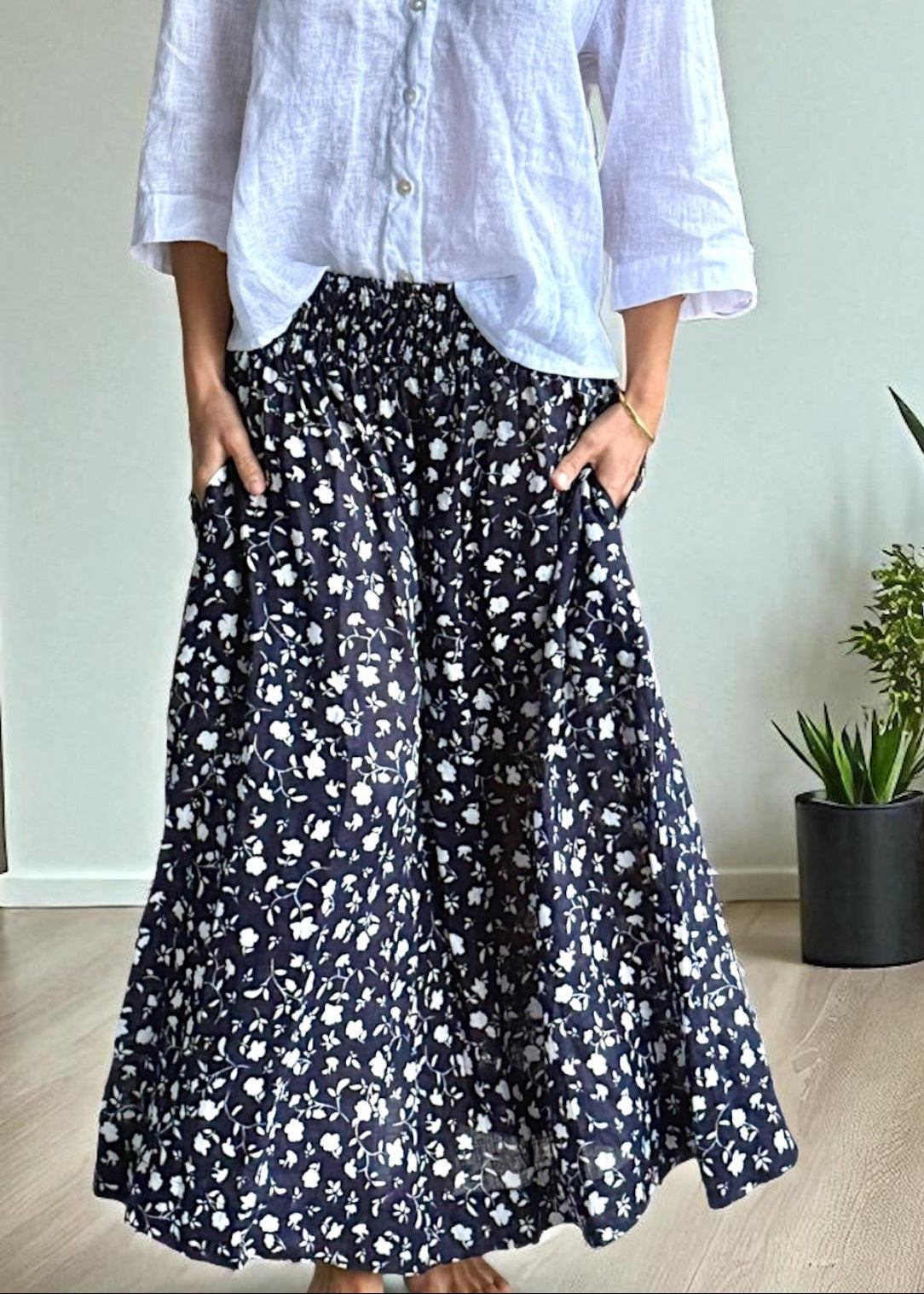 lulu skirt - navy floral linen Apparel