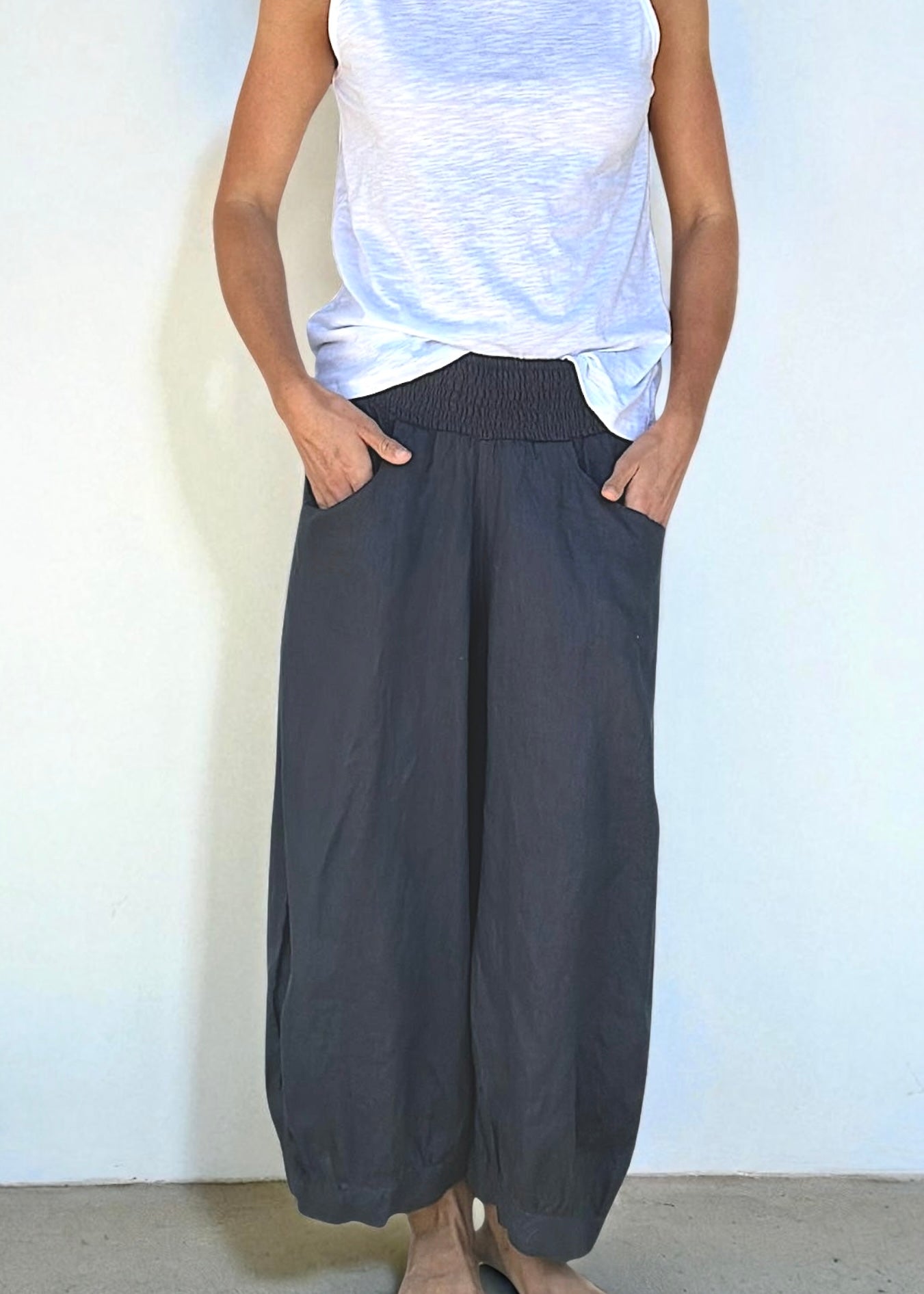 jackie pant - charcoal linen Apparel