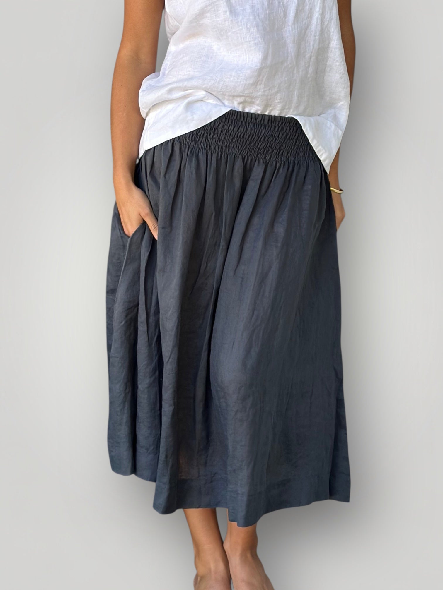 lola skirt - charcoal linen Apparel