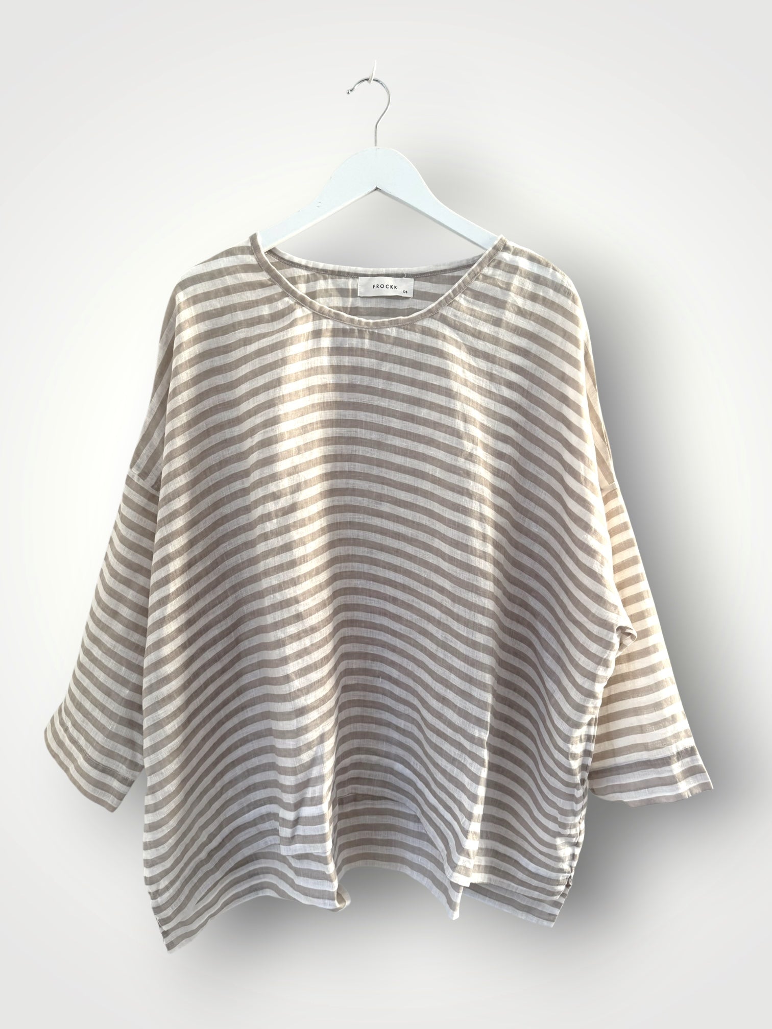 hunter top - natural stripe linen Apparel