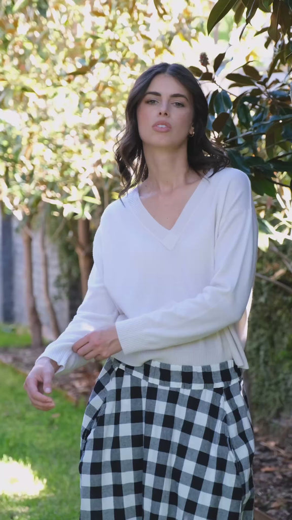 lana skirt - black check Apparel
