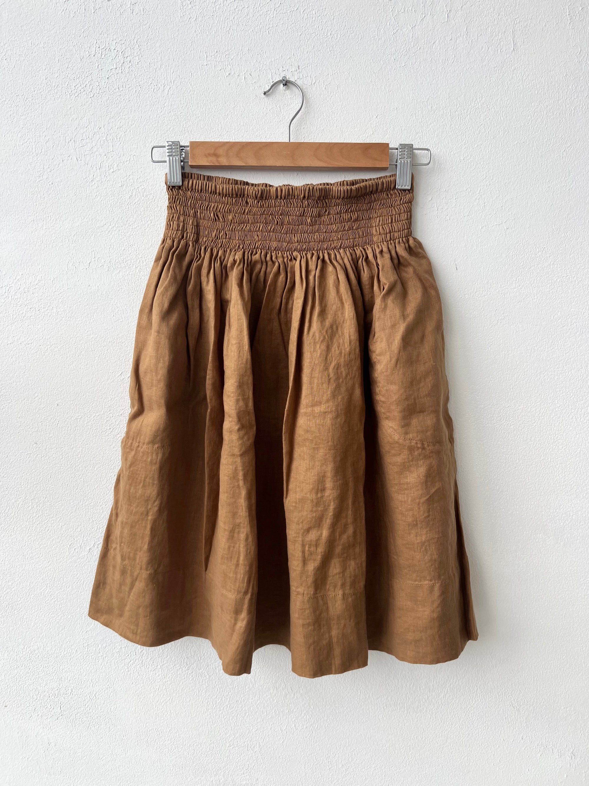 zoe skirt - caramel linen Apparel